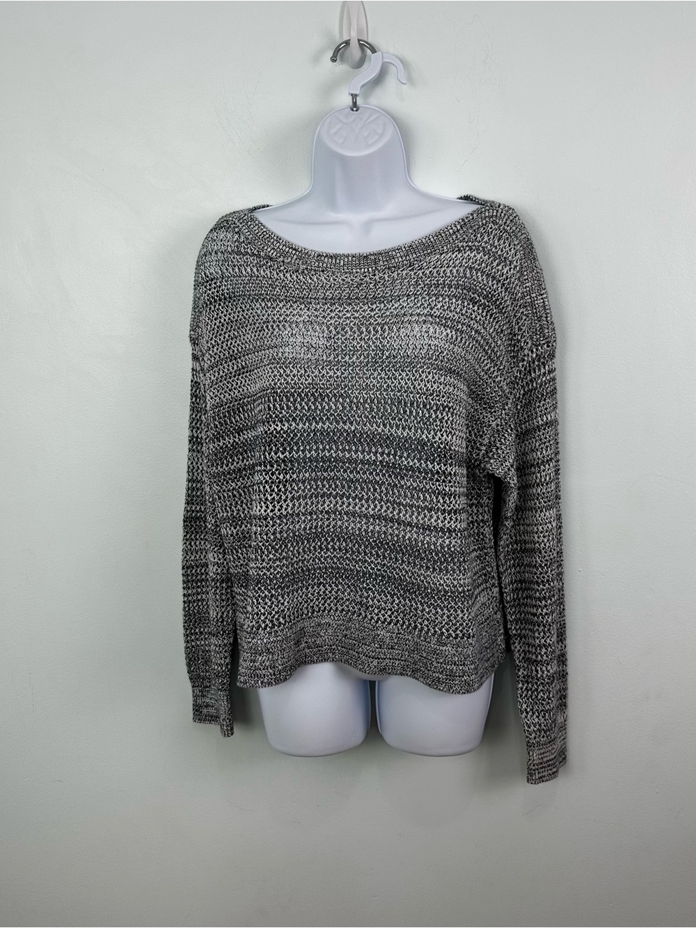 Old Navy Size Large Modern Boatneck Navy & White Open Stitch Sweater Long Sleeve